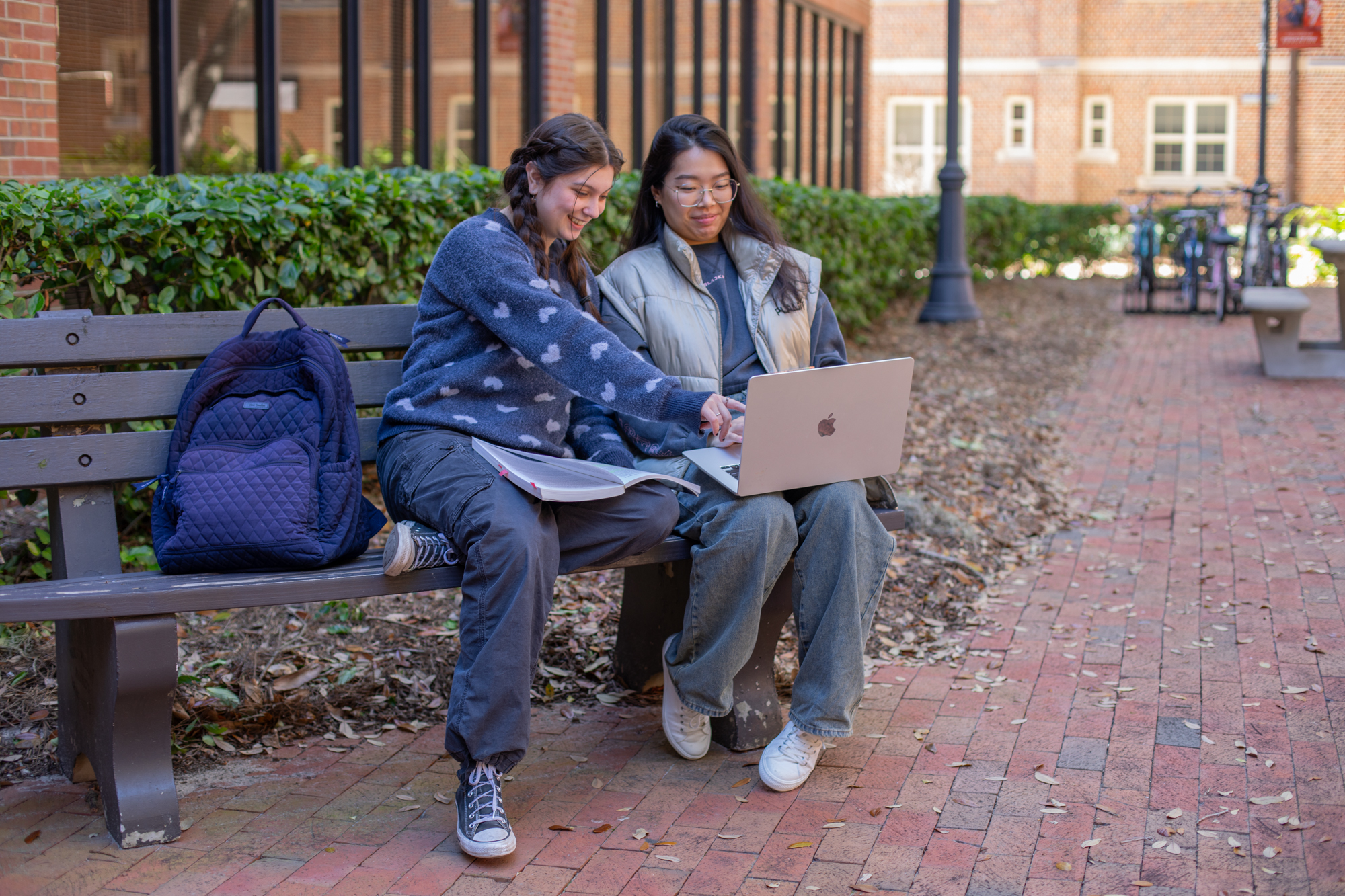 24 COE Students-25 University of Florida Special Education student studying at Norman Hall